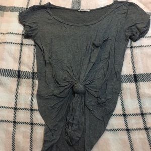 Gray short sleeve shirt